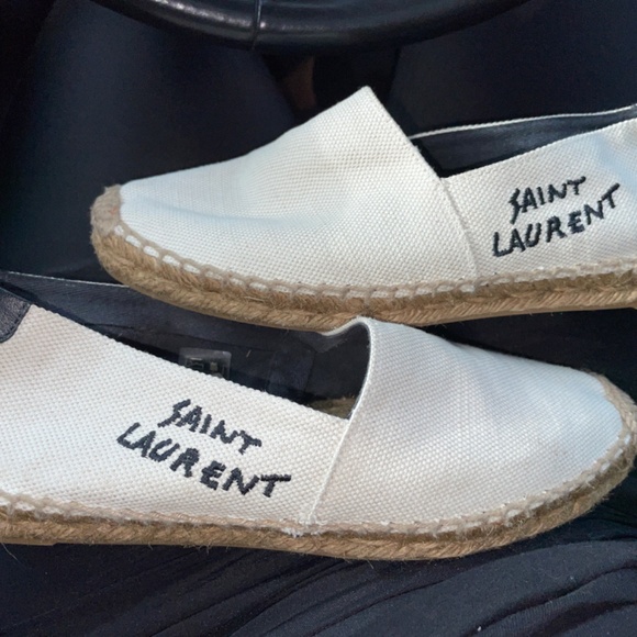 Worn a few times 

Saint Laurent Logo Embroidered Slip-On Espadrilles

Size: 7 - Picture 3 of 3